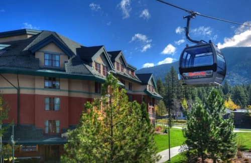Lakeside Park Villa | Experience Marriott's Timber Lodge with Spa & Lake Views