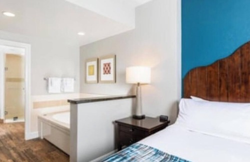 Bijou Park Resort | Marriott's Timber Lodge: Independence Day Tue Jun 30, 2026 - Sun Jul 05 2026