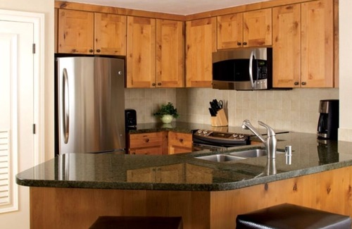 South Lake Tahoe Resort | Unforgettable Stay at Marriott Timber Lodge with Pool Access