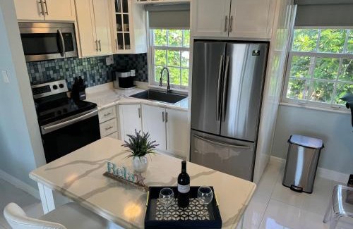 Negril Apartment | Oceanfront Marriott White Sands Penthouse at Negril Beach