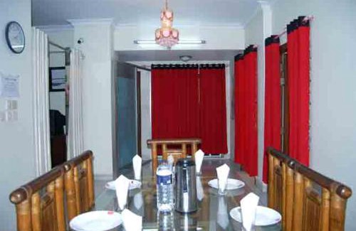 Mohammadpur House | Welcoming Escape at Marry House: Pet Friendly & Breakfast