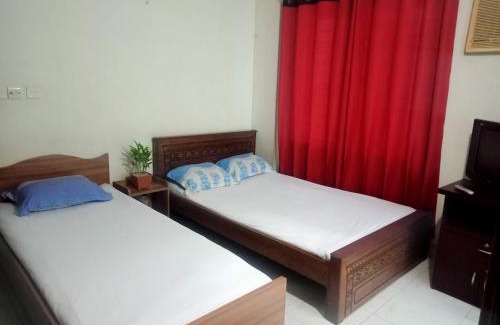 Mohammadpur House | Welcoming Escape at Marry House: Pet Friendly & Breakfast