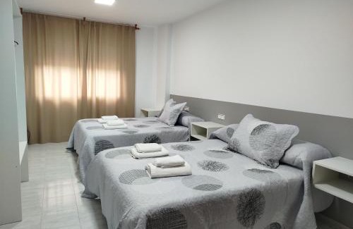 Arzua Apartment | Exceptional Marsán: Family-Friendly Retreat with Top Ratings
