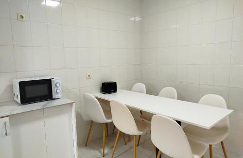 Arzua Apartment | Exceptional Marsán: Family-Friendly Retreat with Top Ratings