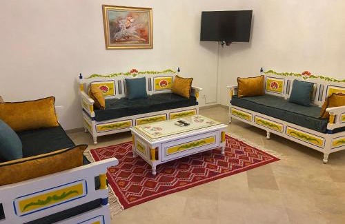 Sidi Dhrif Villa | Marsa-Sidi Bousaid Pleasant Authentic Home