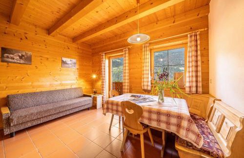 San Pancrazio Apartment | Family-Friendly Retreat at Marschalkhof Sankt Helena