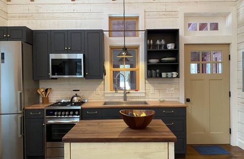 Manset House | Discover Marsden Cottage: A 9.8 Rated Retreat in Maine