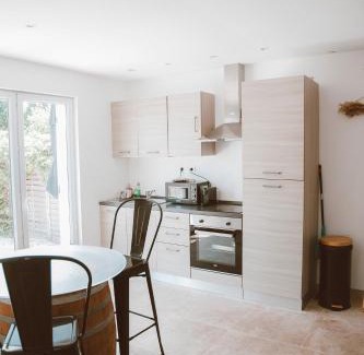 Saint-Laurent-d'Aigouze Apartment | Marselan - Gîtes Du Mas Des Jeux