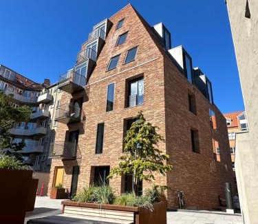 Aarhus C Apartment | Discover Marselisborg Allé 9 B: Family-Friendly Retreat