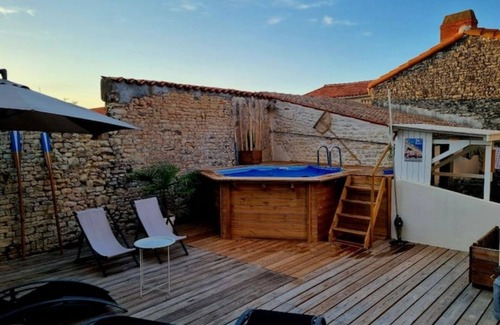 Marsilly House | Discover Marsilly: Family-Friendly Retreat Near La Rochelle