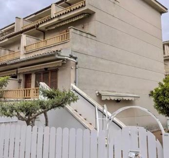 El Roc de Sant Gaieta House | Escape to MARSOL RELAX in Roda de Barà - 9.4/10 Rating