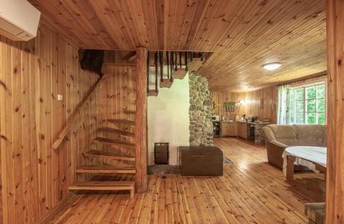 Saaremaa House | Cozy Marta-Lovise puhkemaja Aliine with Ocean Views