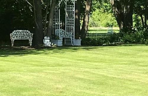 South Haven Bed & Breakfast | Cozy Martha's Vineyard B & B with Ocean Views and Hot Tub