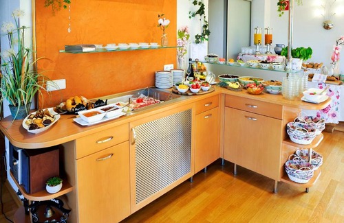 Bad Tatzmannsdorf House | Experience MARTINIHOF: Eco-Friendly Getaway in Bad Tatzmannsdorf