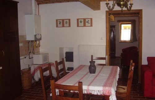 Gelse House | Top-Rated Martonvendeghaz 1: A Family-Friendly Retreat