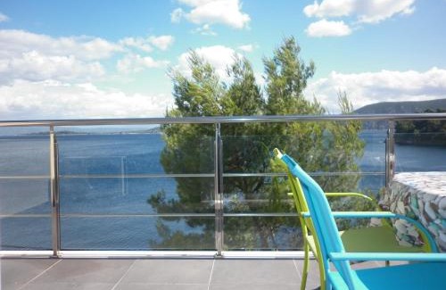 Racisce Apartment | Oceanfront Marula Apartment - Guest Rated 9.6/10
