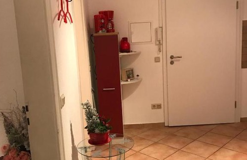 Bad Sobernheim Apartment | Modern Marumparkblick: Family & Pet-Friendly Retreat