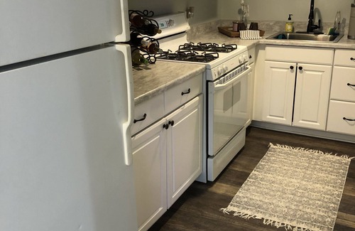 Murray Hill House | Inviting Home with Backyard Living Space in Murray Hill