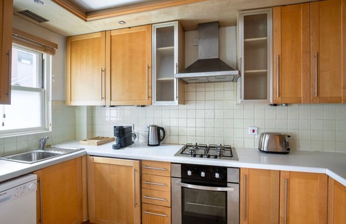 Bunhill Apartment | Charming 1BR near Shoreditch & Hoxton with Pet-Friendly Perks