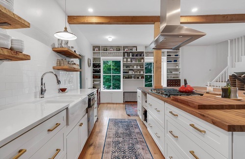 Limerick House | Marvelous oversized townhome and event space with its own pond and 95 acres.