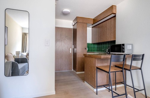 District 6 Apartment | Comfortable Unterstrass Studio Near University & Supermarket