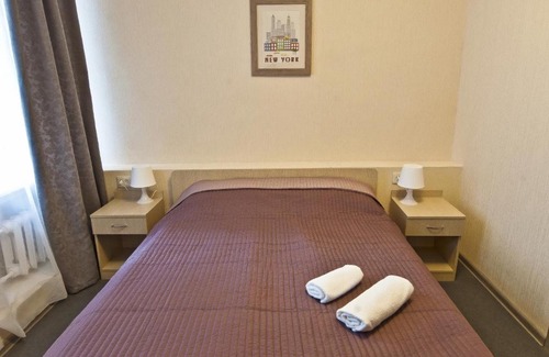 Zamoskvorechye District Hotel | Magical Mary Poppins Hotel - Pet Friendly with Breakfast