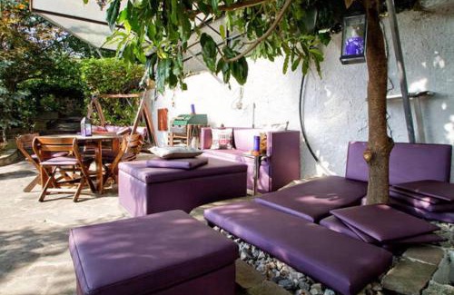 San Giovanni-Chiadino-Rozzol Bed & Breakfast | Enchanting Stay at Mary Poppins's House with Breakfast