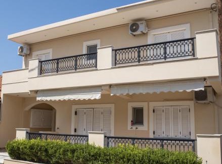 Elea Apartment | Oceanfront Elegance at Mary's Elaia Apartment - Guest Rated 9.8