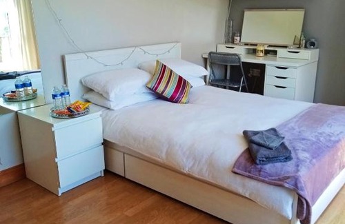 Annsborough House | Ocean View Retreat at Mary's Place - Rated 10/10 by Guests