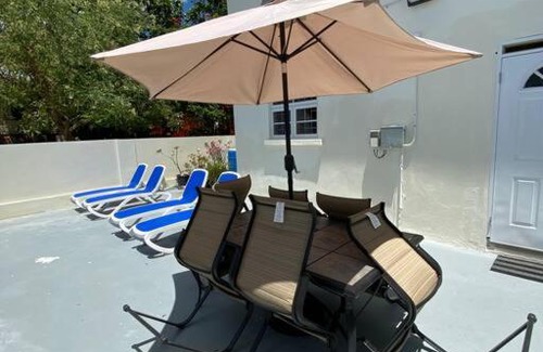 Speightstown Apartment | MaryJays: Your Gateway to Ocean Views and Paradise Living