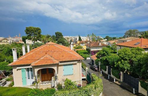 Antibes Apartment | Relaxing 45m² Retreat Near the Sea in Antibes