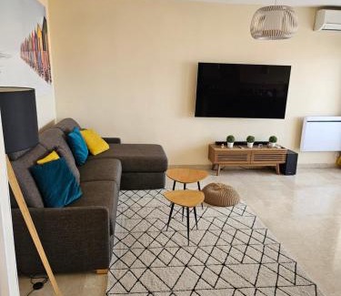 Antibes Apartment | Relaxing 45m² Retreat Near the Sea in Antibes