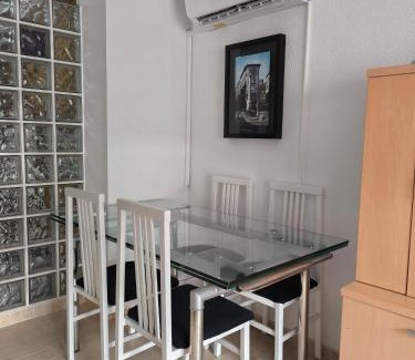 Oropesa Del Mar Old Town Apartment | Family-Friendly Retreat at Marysol Oropesa Pueblo - 9.1/10