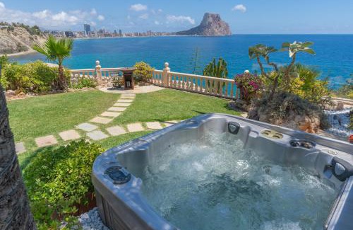 La Canuta Villa | Maryvilla Inspiracion y Vacaciones - Oceanfront Retreat