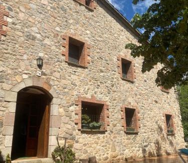Arbucies Ski Chalet | Discover Masía Can Janet: Oceanfront Retreat, 4-Star Bliss