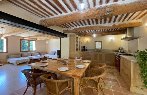 Bedarrides Other | Relaxing Country Retreat with Pool and Family Amenities