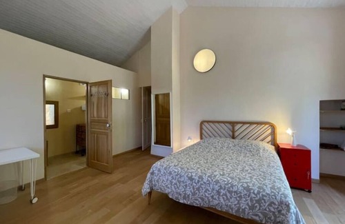 Bedarrides Other | Relaxing Country Retreat with Pool and Family Amenities