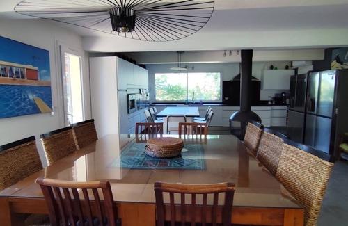 Les Michels Villa | Elegant Pool Villa with Spa and Ocean Views in Aix en Provence