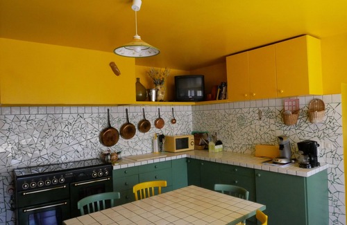 Vers-Pont-du-Gard House | Discover Mas Blauvac: Poolside Retreat Near Uzes