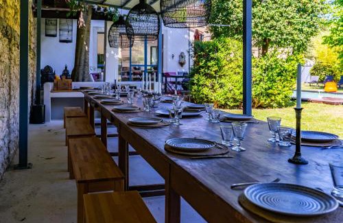 Sommieres House | Experience Oceanfront Bliss at Mas Bleu - 4-Star Retreat