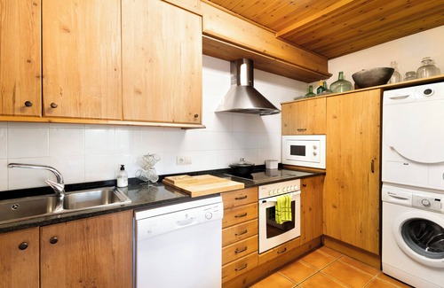 Das Other | Experience Mas Cal Gintó: Mountain Views & Private Terrace