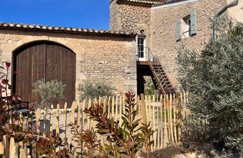 Cabrieres-d'Avignon House | MAS-Calou
