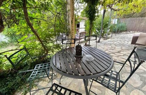 Argeles-sur-Mer Villa | Elegant Mas Catalan with Pool for 12-13 Guests