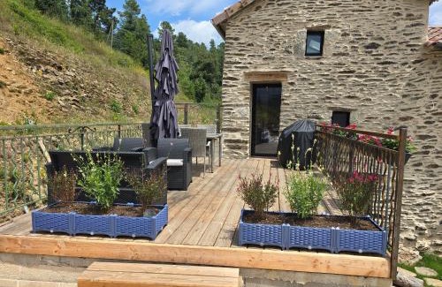 Concoules House | Inviting Mas Cevennes: Oceanfront Retreat with Pool & Spa