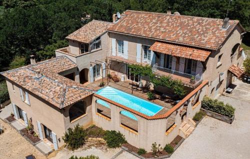 Evenos House | Relax in a Cozy Retreat with Private Pool at St Baume