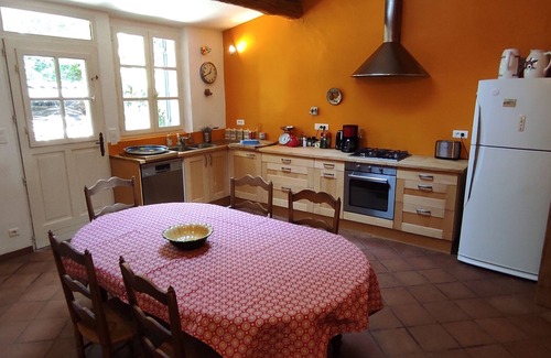 Entrechaux Other | Enchanting Mas Contadin: Retreat Amidst Vineyards and Olives