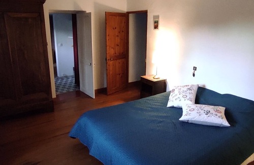 Entrechaux Other | Enchanting Mas Contadin: Retreat Amidst Vineyards and Olives