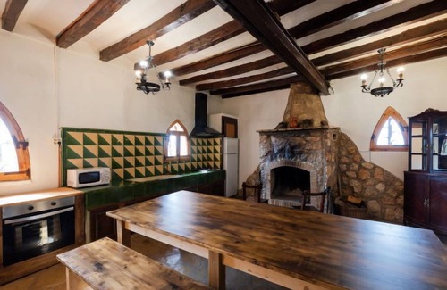 El Catllar House | Enjoy Oceanfront Bliss at Mas d'en Tarres by Interhome