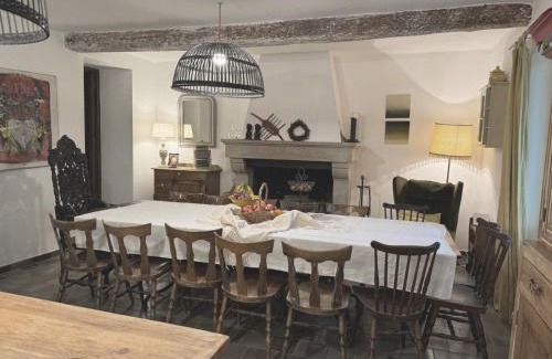 Sarrians House | Relaxing Countryside Retreat for Leisure and Remote Work