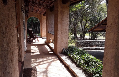 Lorgues House | Discover Mas De Broceliande: Cozy Cottage by the Ocean